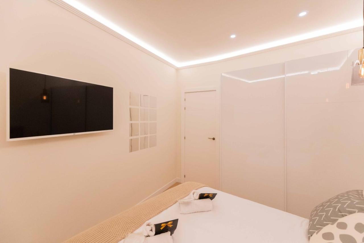 Bilbao Chic Barrena Old Town Appartement Buitenkant foto