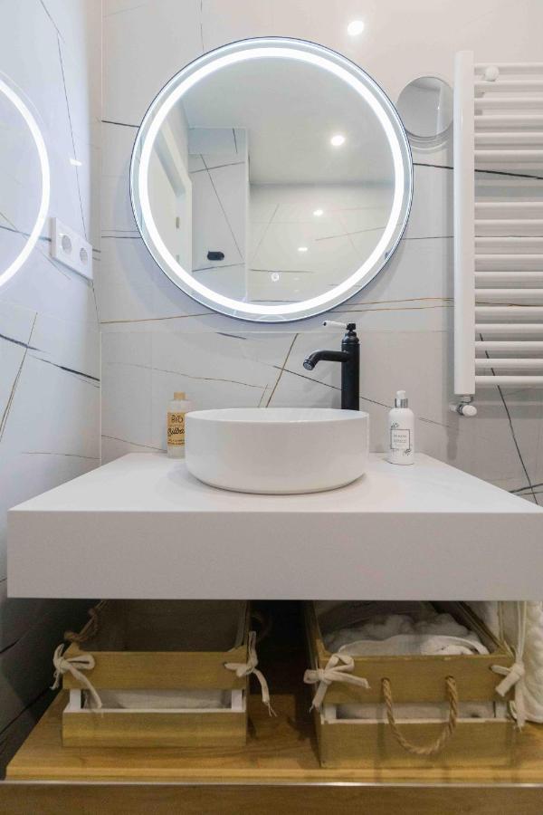 Bilbao Chic Barrena Old Town Appartement Buitenkant foto