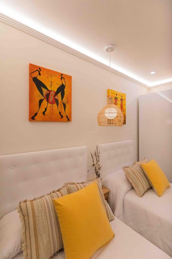 Bilbao Chic Barrena Old Town Appartement Buitenkant foto
